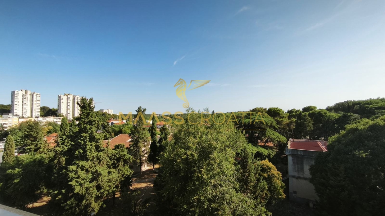 PHOTO-2025-11-24-09-43-12 (5)