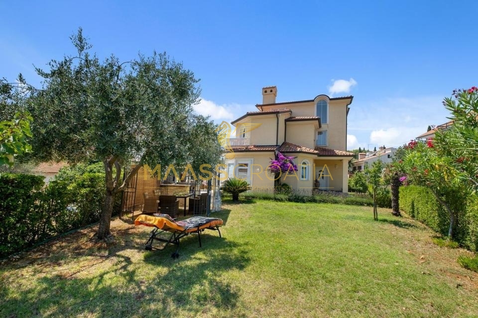 PHOTO-2025-11-25-12-48-27 (3)