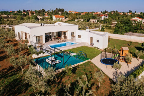 Erdgeschossvilla im amerikanischen Stil - Zadar