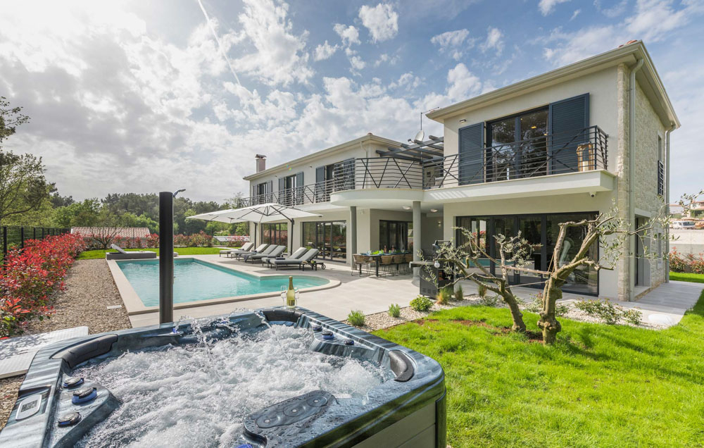 Exklusive Villa Pore?