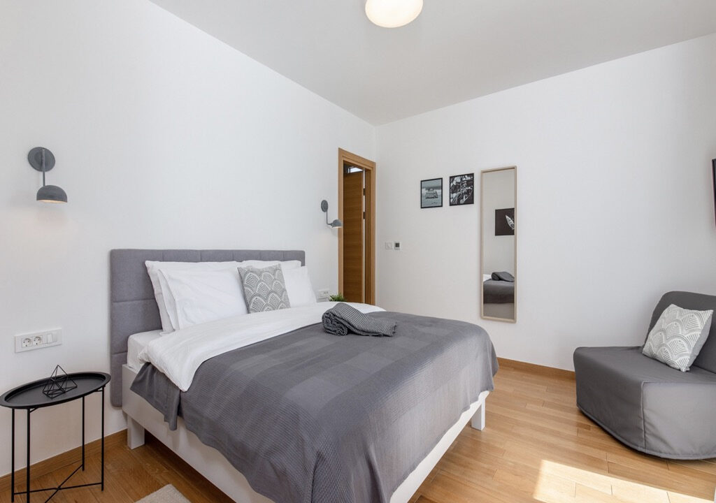 Freies Klettern Ultramodernes Haus - Raum Zadar