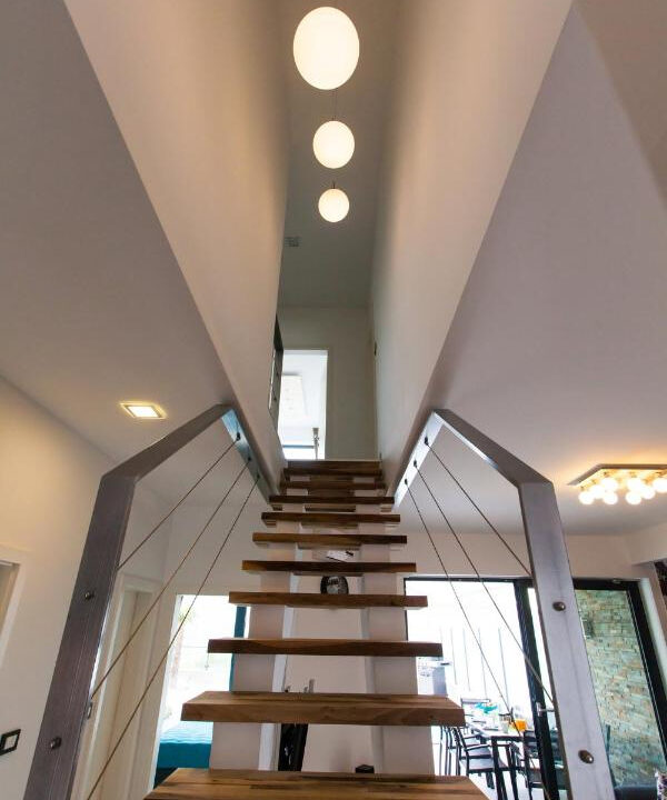 Villa im geometrischen Stil mit atemberaubendem Blick - Crikvenica