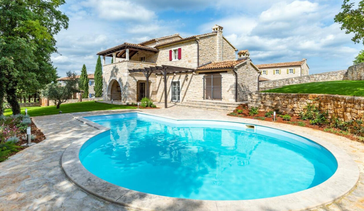 Wunderschönes Steinhaus bei Tinjan