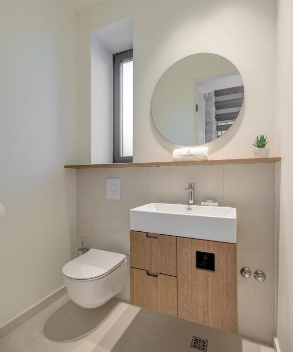 Schöne Villa mit Meerblick Primošten