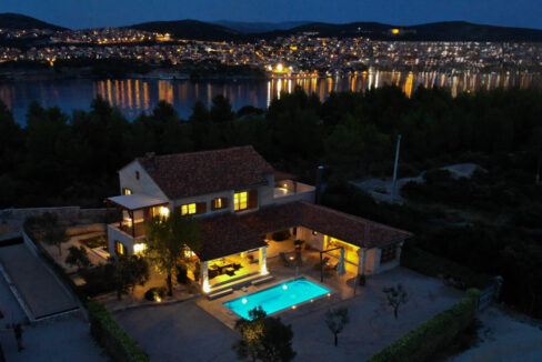 Außergewöhnliches Steinhaus Sibenik Stadtblick