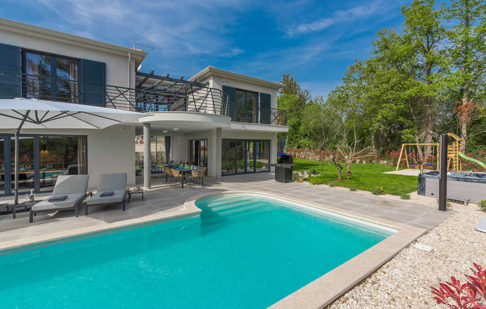 Exklusive Villa Pore?