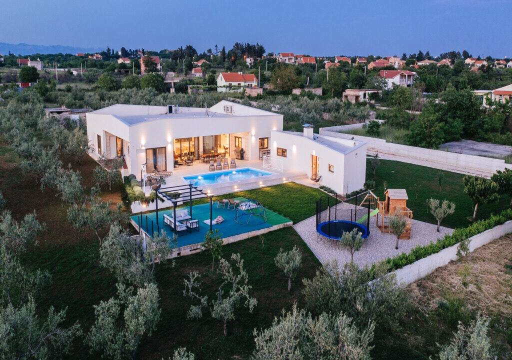 Erdgeschossvilla im amerikanischen Stil - Zadar