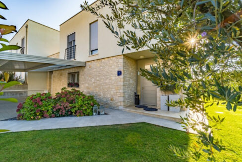 Villa im minimalistischen Stil - Novigrad, Istrien