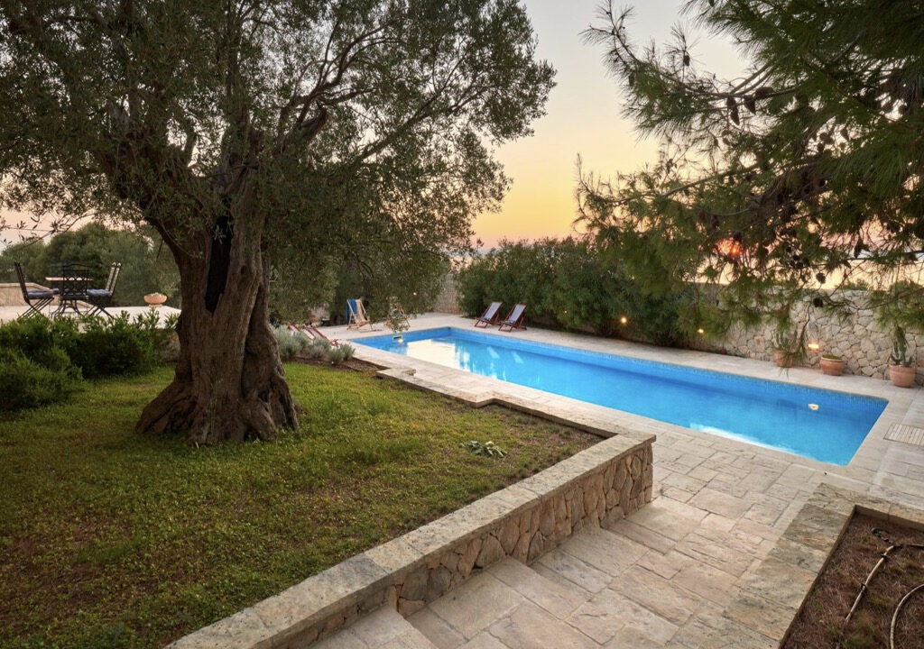 Exquisite Villa aus Stein - Die Insel Pag