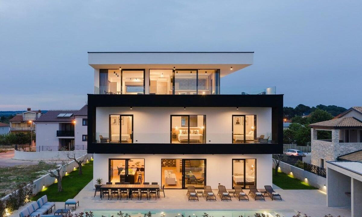 Exklusive neue Villa mit Meerblick - Pula, Istra