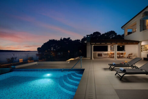 Luxuriöse moderne Villa mit Aussicht - Sibenik