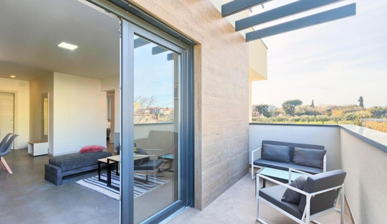 Doppelhaushälfte Pula