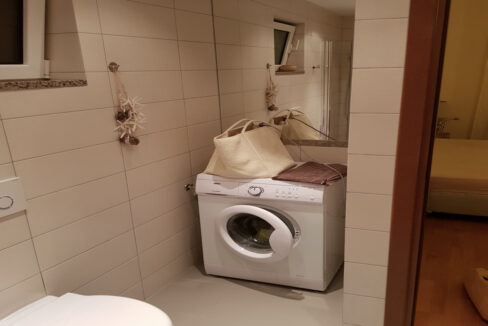 Haus am Meer in Sibenik