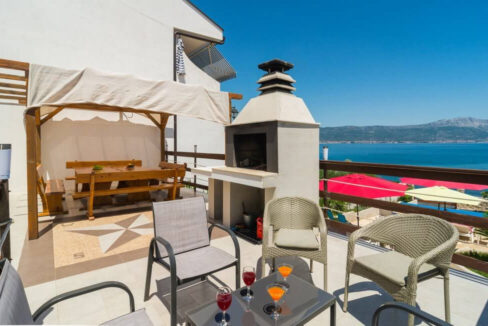 Doppelhaushälfte direkt am Meer ?iovo