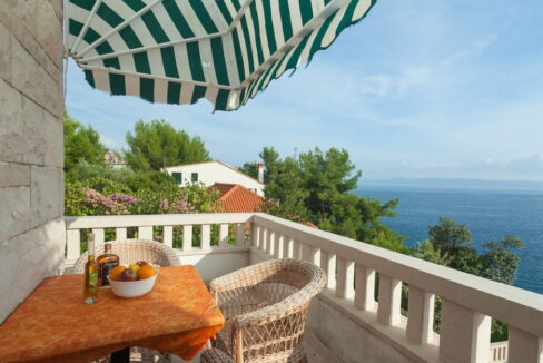 Villa am Meer auf der Insel Bra?