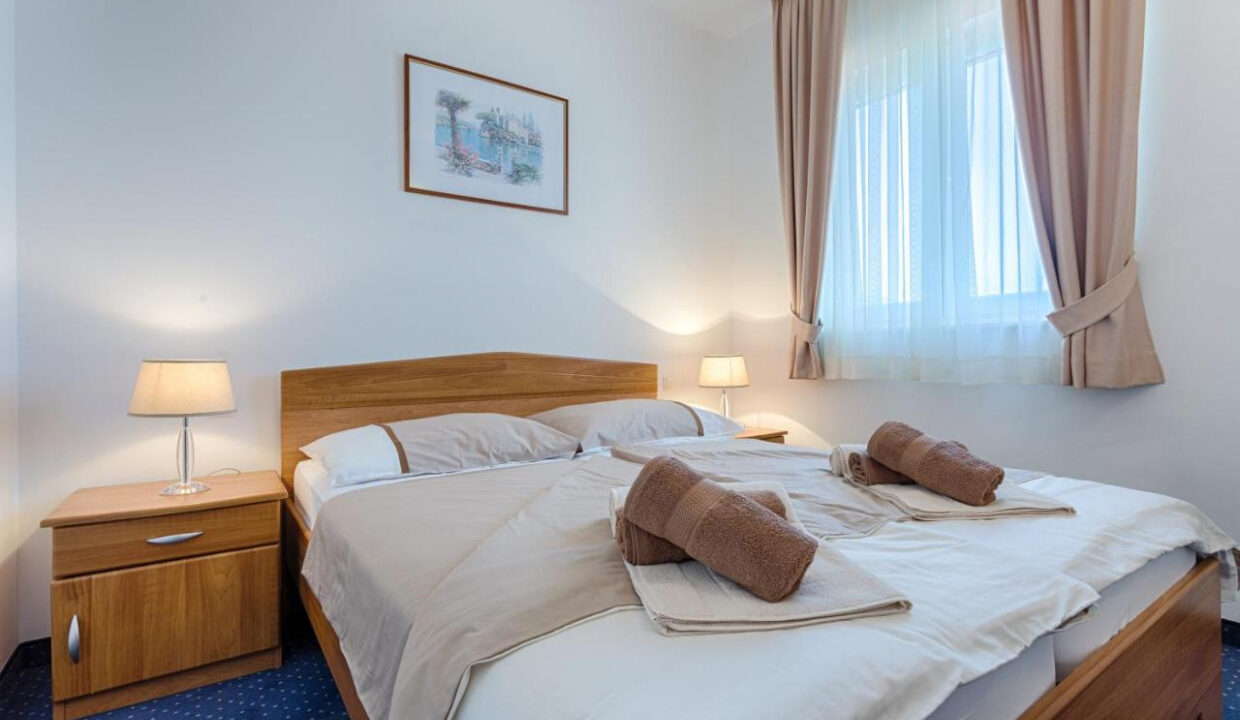 Elegantes Hotel mit Meerblick - Trogir