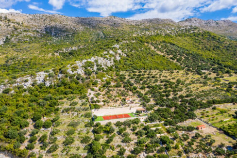 Großzügiges Anwesen mit einem Tennisplatz und einem Haus - Zaton, Dubrovnik Gebiet