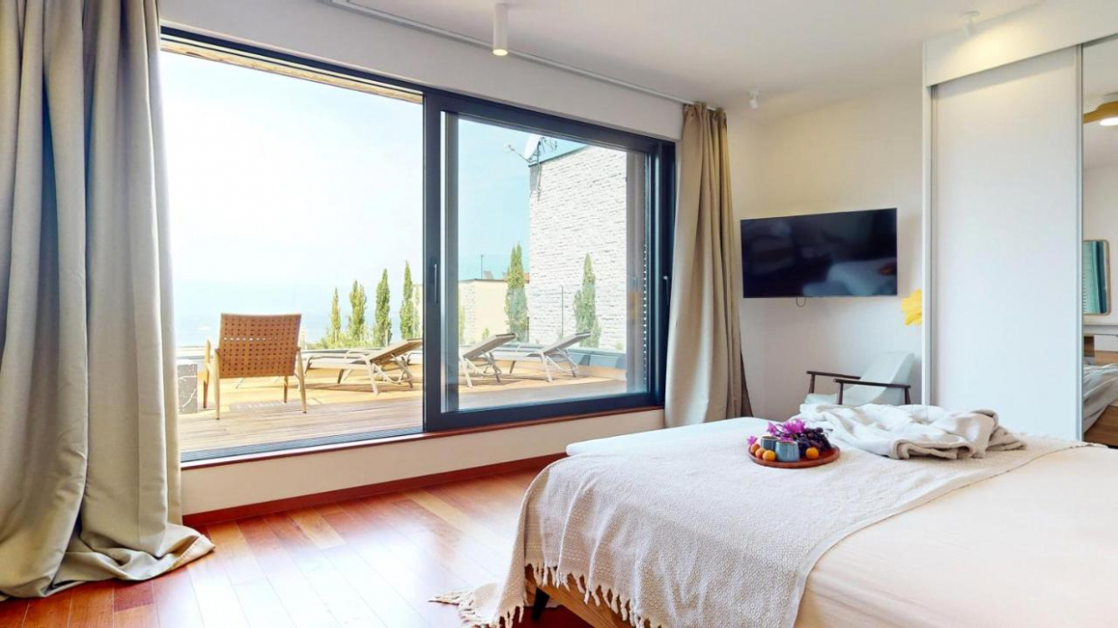 Spaciuos Villa Primošten