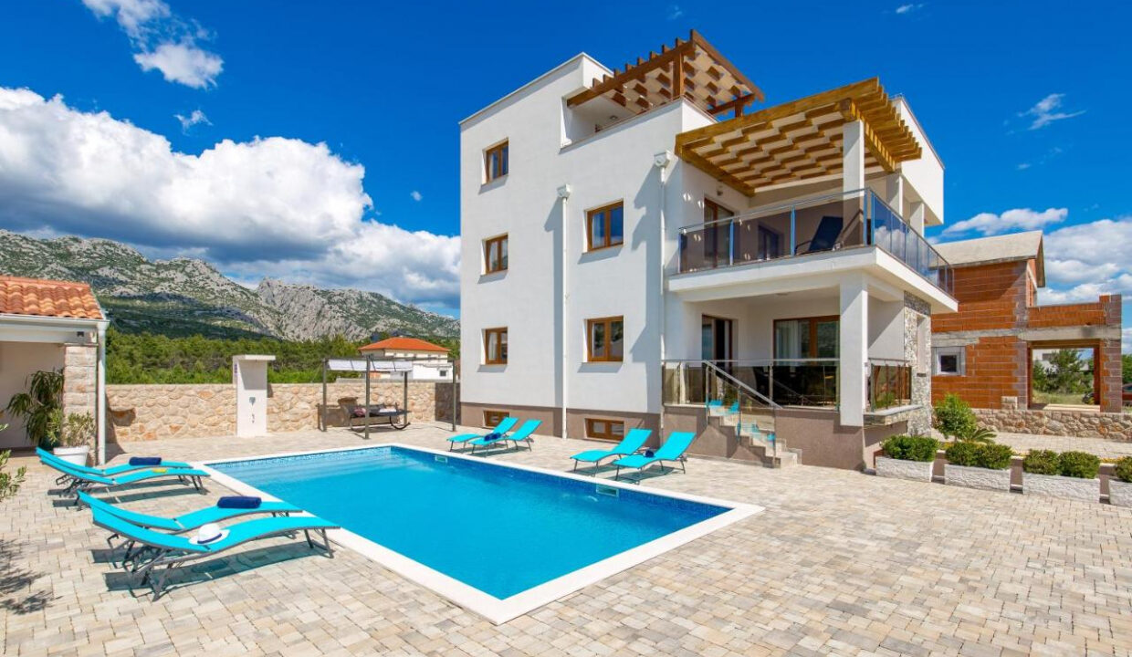 Wunderschöne Villa mit Meerblick in der Region Zadar