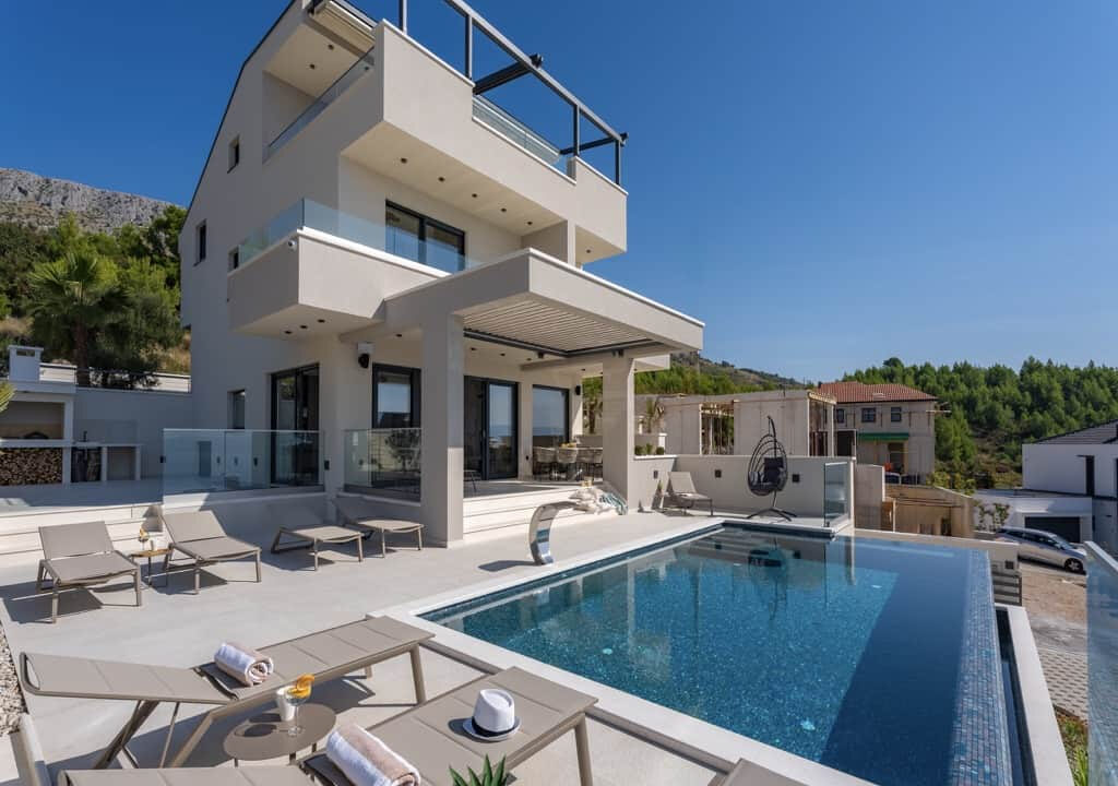 Moderne Villa in Split, Podstrana