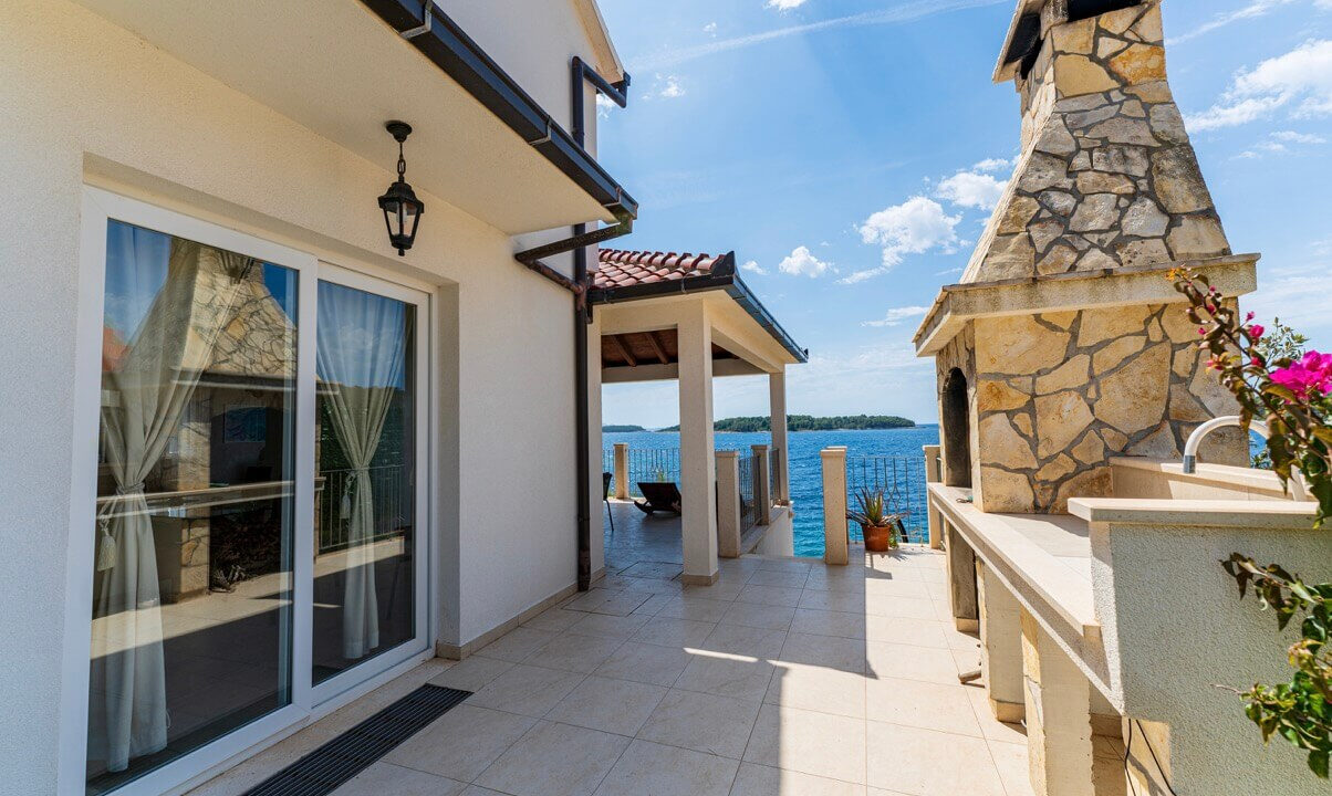 Wunderschöne und beeindruckende Villa am Meer - Insel Kor?ula