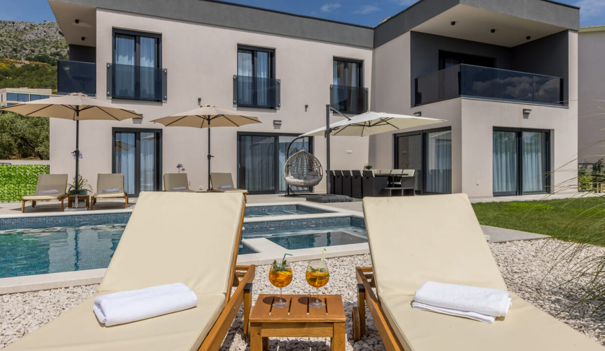 Neues Meerblick-Ferienhaus Podstrana