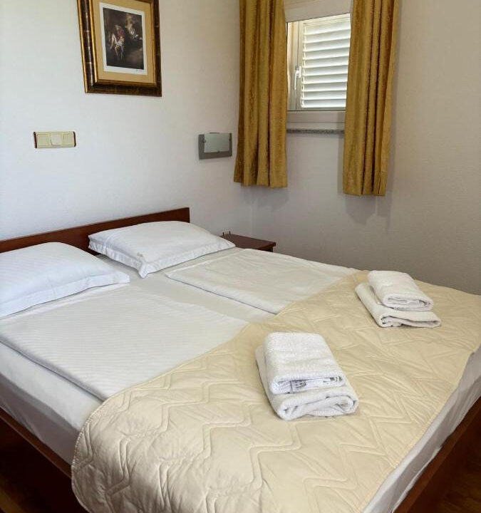 Grundstück am Meer Sveti Filip Jakov