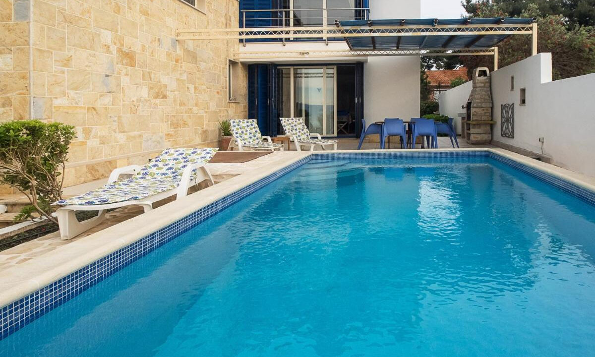 Haus am Meer auf der Insel Bra?