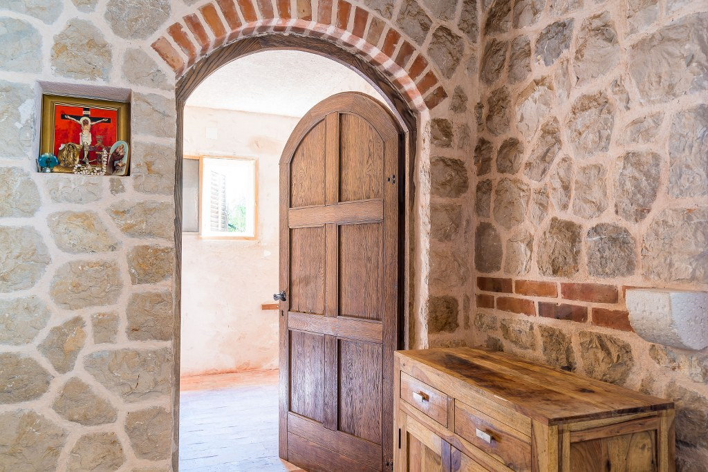 Großzügiges Anwesen mit einem Tennisplatz und einem Haus - Zaton, Dubrovnik Gebiet