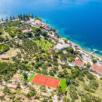 Großzügiges Anwesen mit einem Tennisplatz und einem Haus - Zaton, Dubrovnik Gebiet