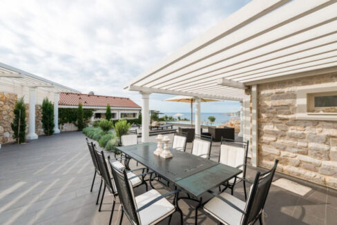 Steinvilla im Kolonialstil - Drvenik Mali, Split