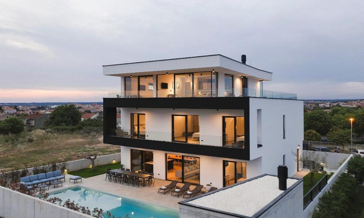 Exklusive neue Villa mit Meerblick - Pula, Istra
