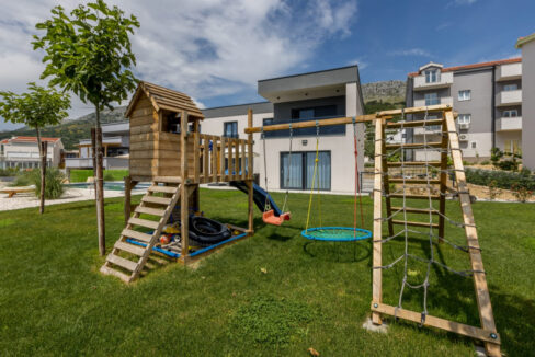 Neues Meerblick-Ferienhaus Podstrana