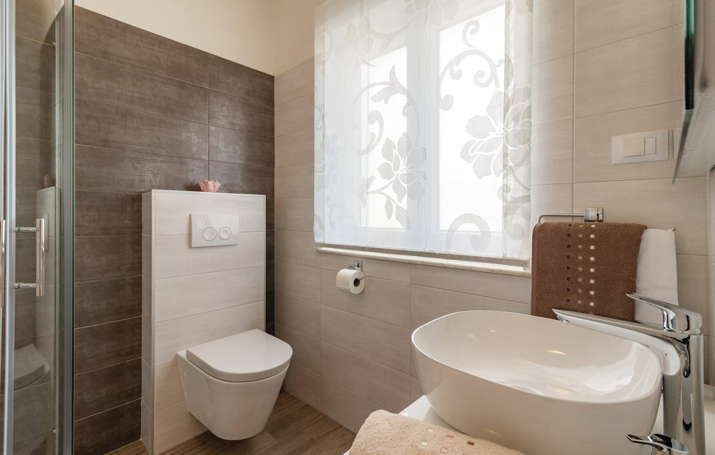 Atemberaubende zweistöckige Villa - Region Pula