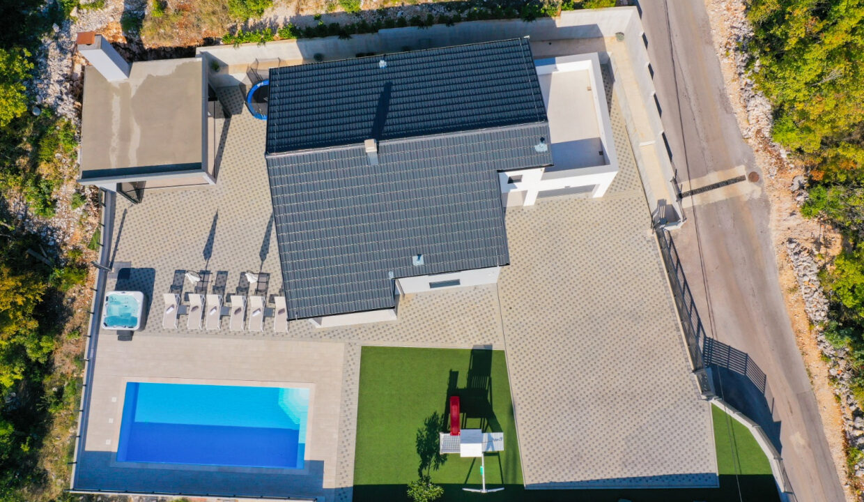 Großzügiges Einfamilienhaus - Stadt Imotski