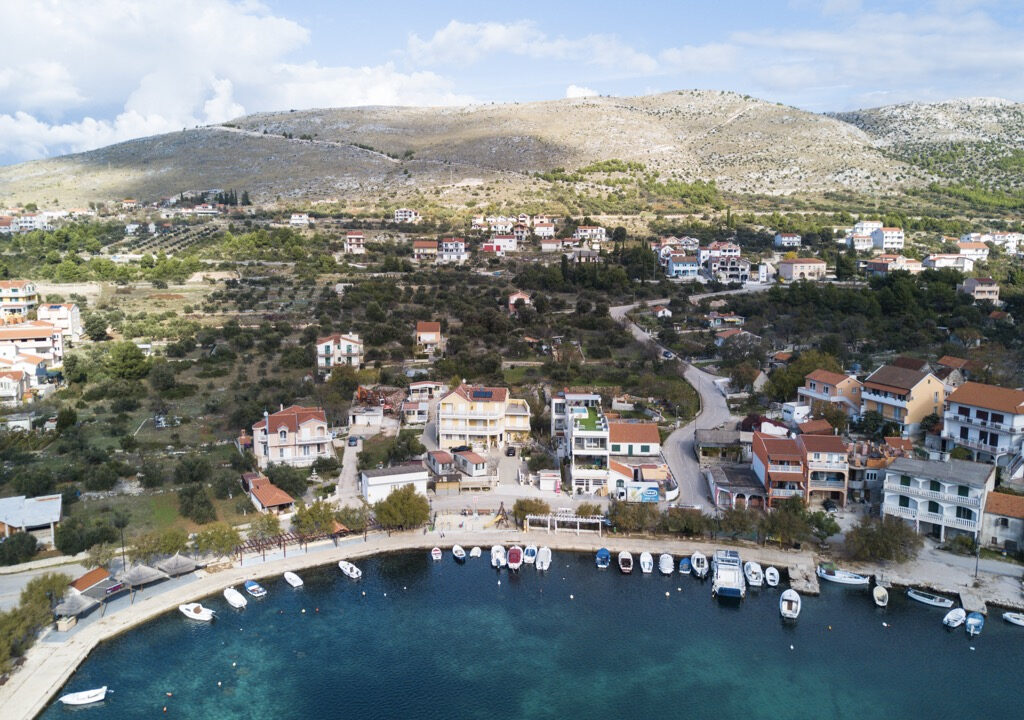 Haus am Wasser in Sibenik