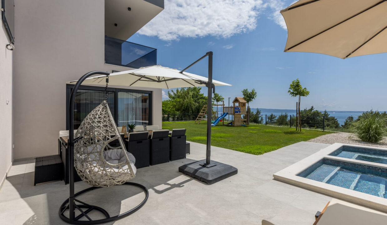 Neues Meerblick-Ferienhaus Podstrana