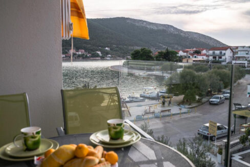 Haus am Wasser in Sibenik