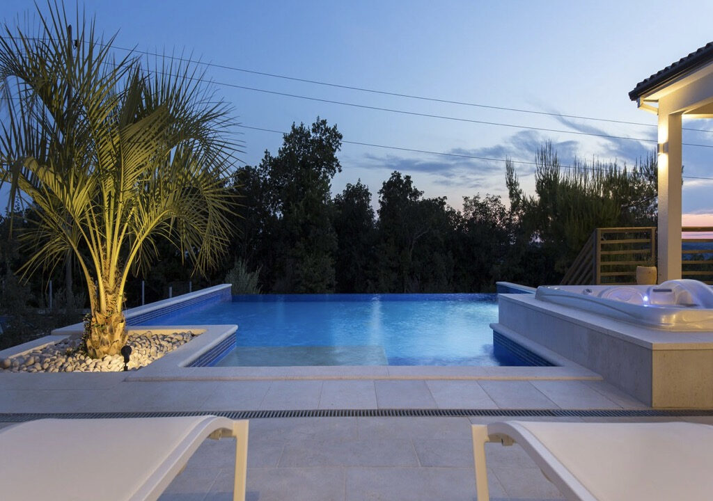 Moderne Villa mit Pool - Labin, Region Istrien