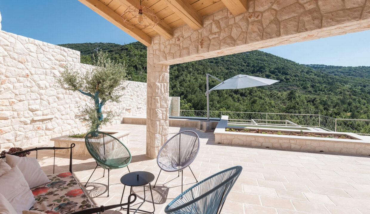 Haus aus weißem Stein - Halbinsel Peljesac