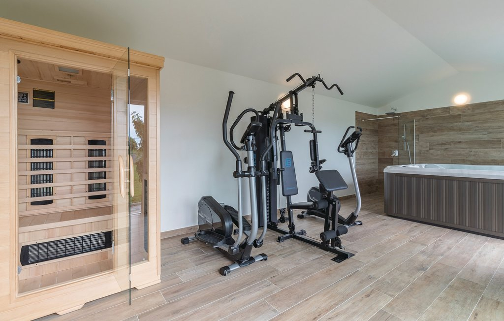 Atemberaubende zweistöckige Villa - Region Pula