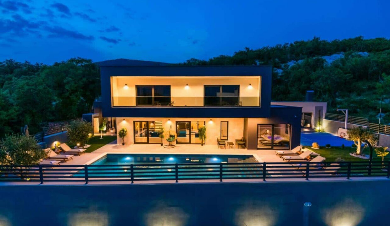 Modernes Haus bei Makarska