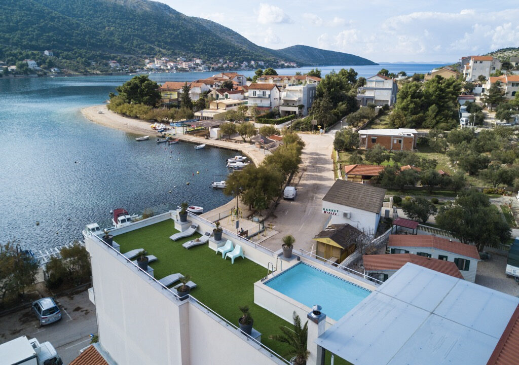 Haus am Wasser in Sibenik