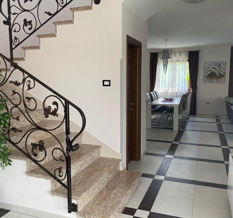 Haus zu verkaufen in Pula Region