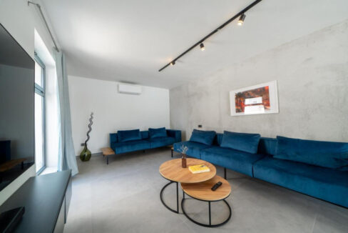 Villa aus Stein direkt am Meer auf der Insel Brac