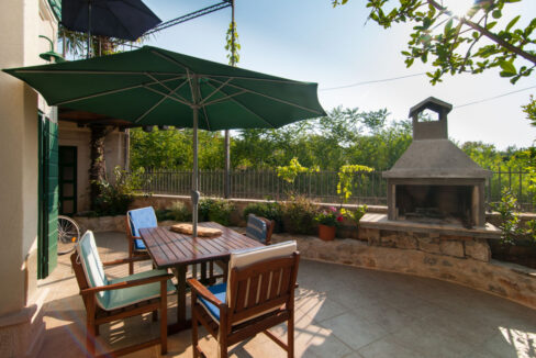 Steinhaus in Supetar, Brac