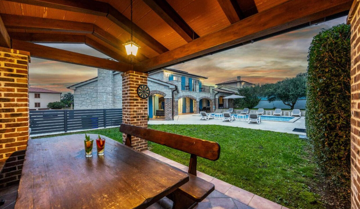 2 Doppelhaushälften Medulin