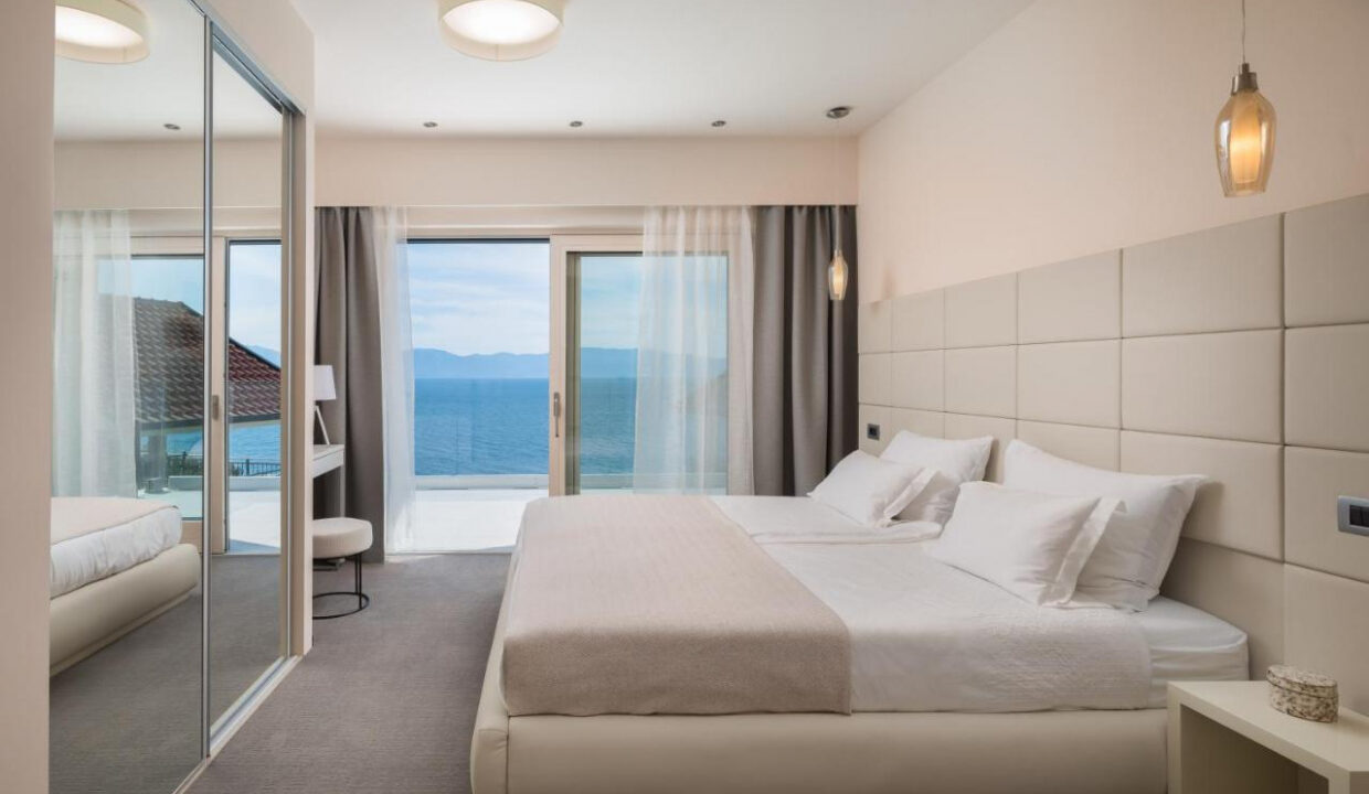 Erstaunliche Villa mit Meerblick