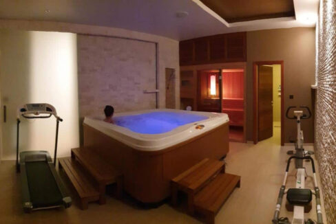 Erstaunliches Haus bei Pakostane