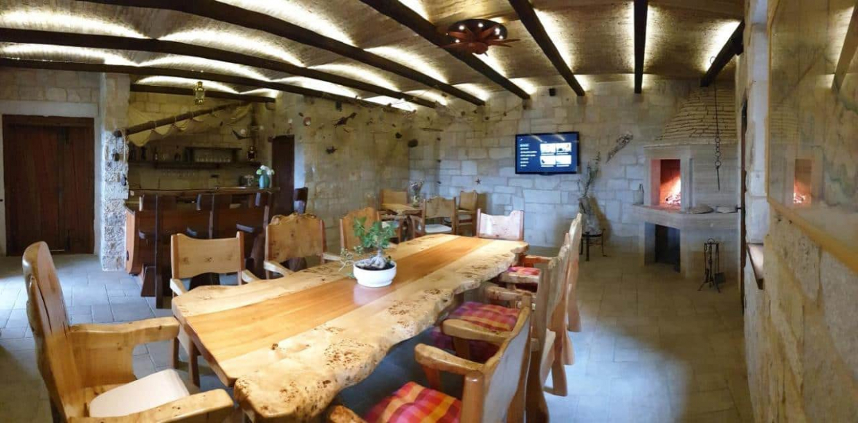 Erstaunliches Haus bei Pakostane